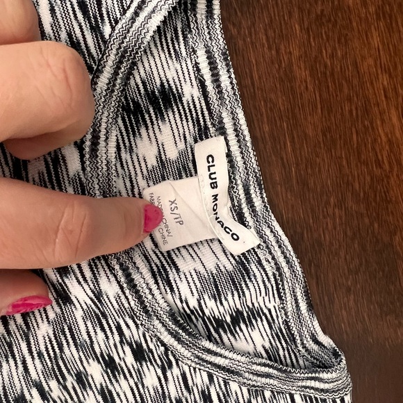 CLUB MONACO TOP - Picture 4 of 4